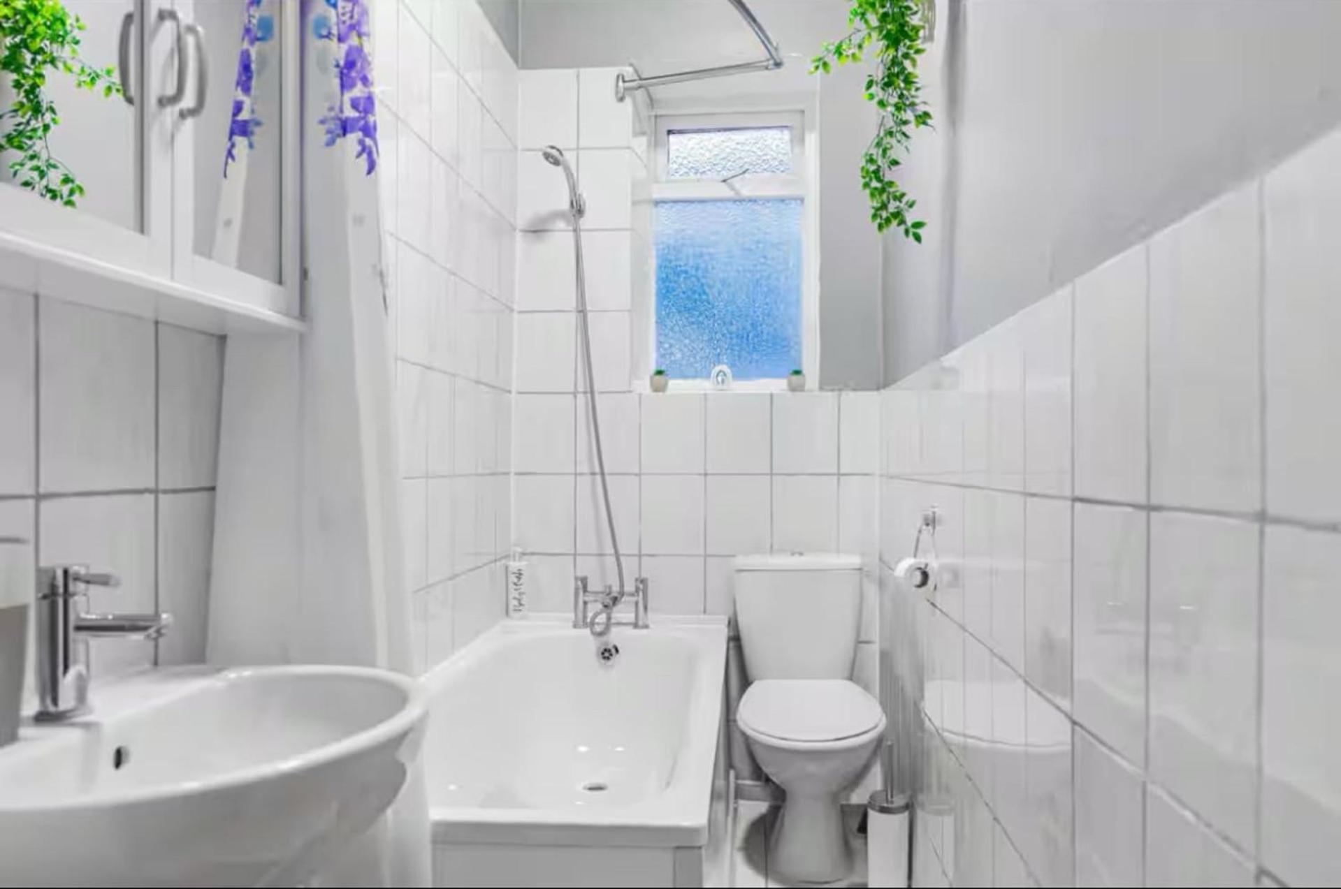 Camden - 3 Bedrooms - Sleeps 6 - Near Underground * Londen
