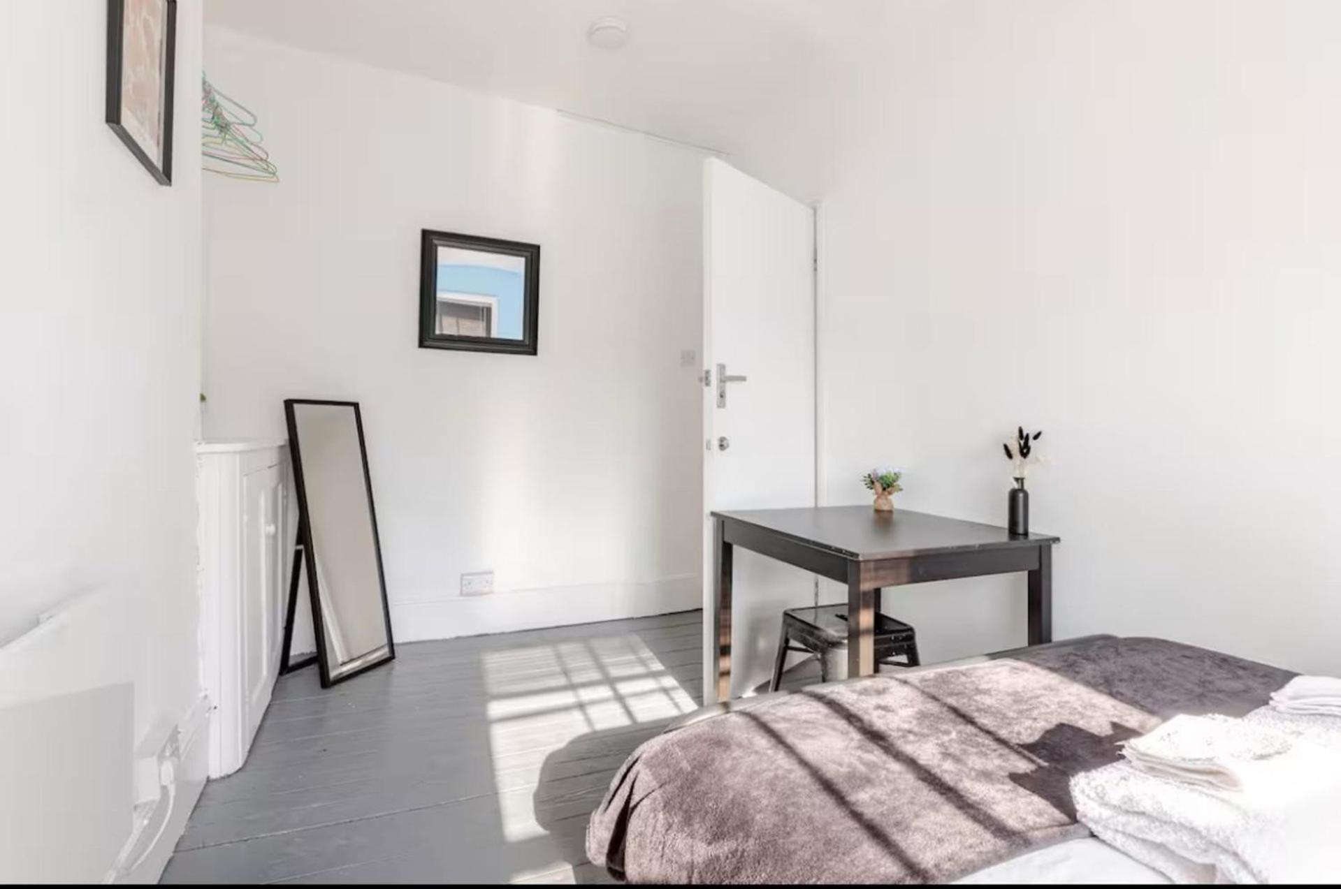 Appartement Camden - 3 Bedrooms - Sleeps 6 - Near Underground Londen